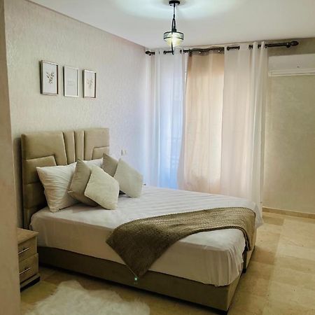 Superbe Appartement Au Coeur De Casablanca Eksteriør billede