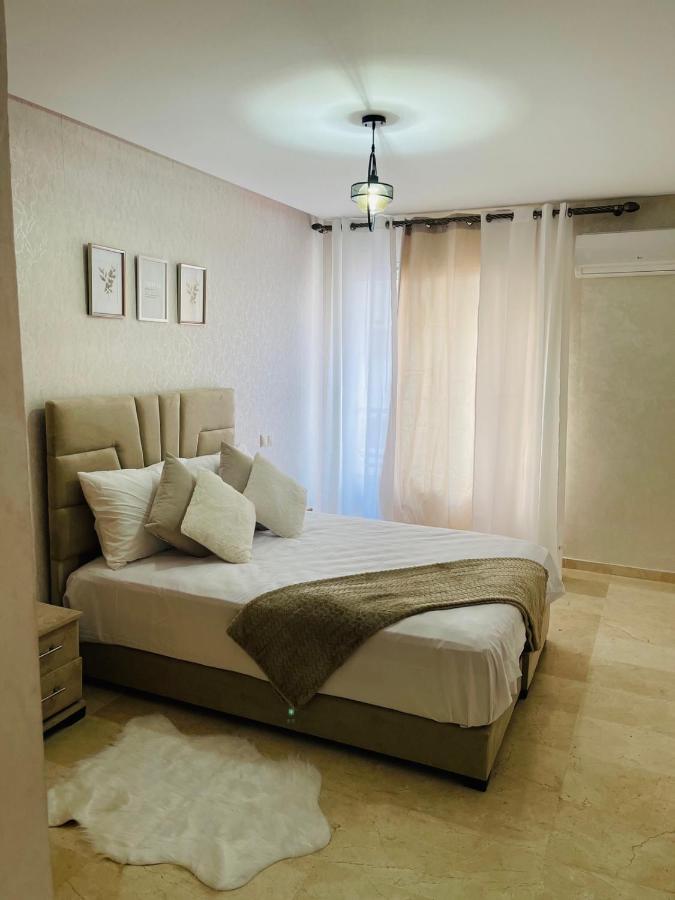 Superbe Appartement Au Coeur De Casablanca Eksteriør billede